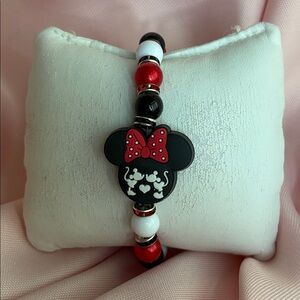🟢 Handmade Minnie Mouse Beaded Bracelet - Red, Black, White